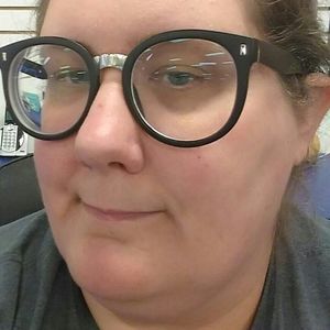 Meet your Posher, Monica